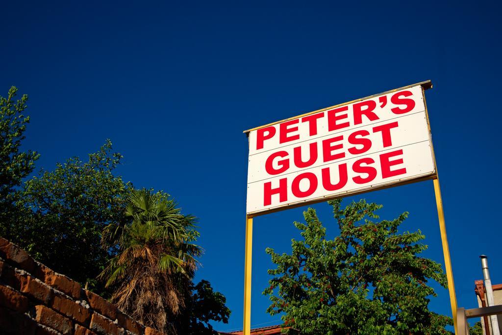 Peter'S Guest House Sighnaghi Exteriör bild